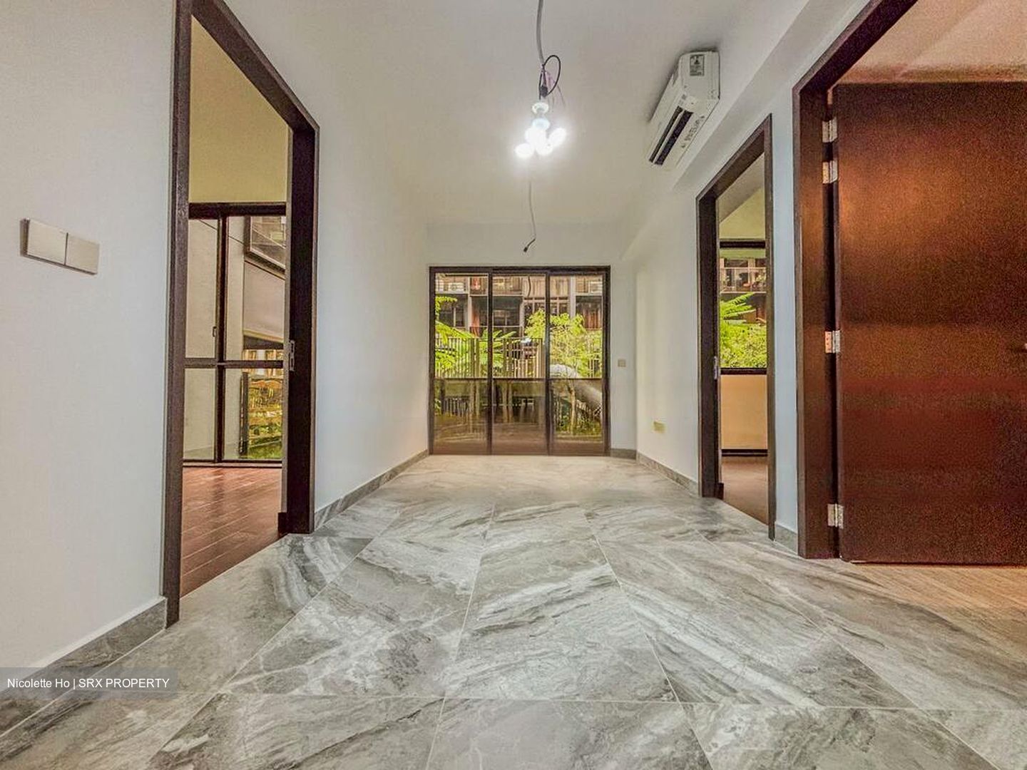 The Commodore (D27), Condominium #504291801